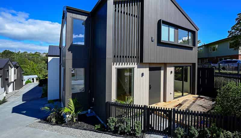 14 Cloverly Crescent, Campbells Bay