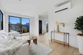 14 Cloverly Crescent, Campbells Bay