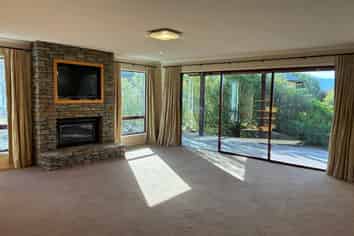 8 Bodkin Road, Alexandra