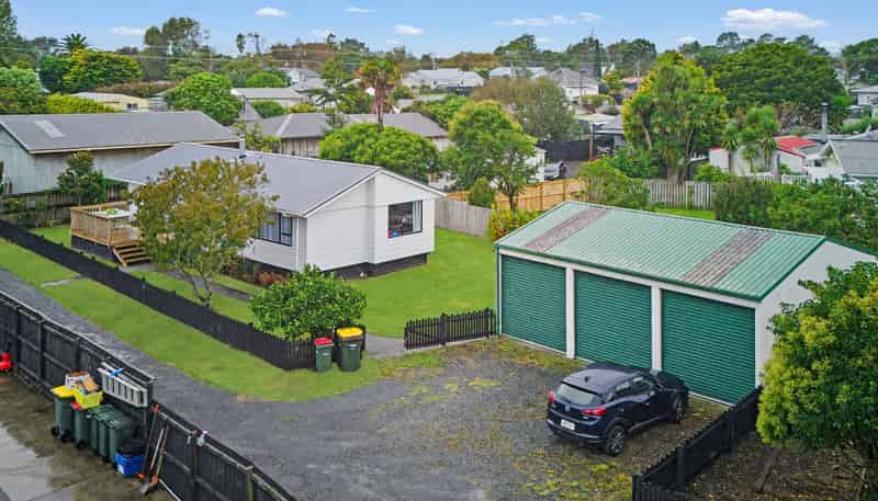 13A Kaiwaka Road, Waiuku