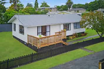 13A Kaiwaka Road, Waiuku