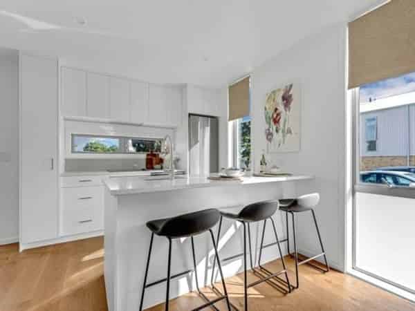 61 Helen Jenepher Lane, Mount Wellington