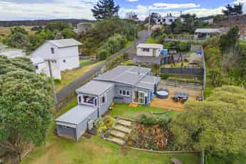 840 Hokio Beach Road, Hokio Beach