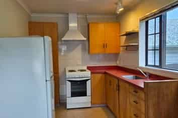 2A Belfield St, Waimataitai