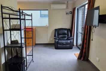 2A Belfield St, Waimataitai