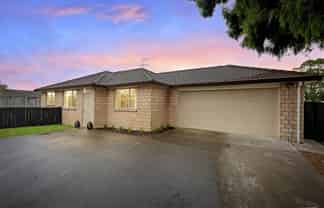 9 Les Marston Place, Pukekohe