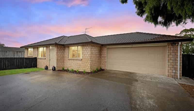 9 Les Marston Place, Pukekohe