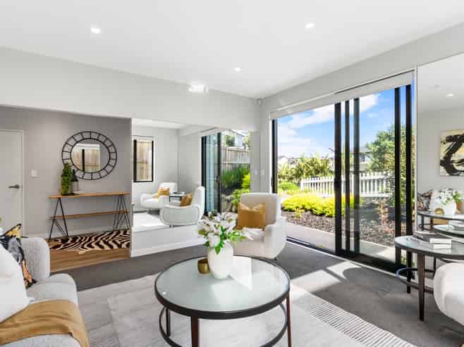 28 Longshore Drive, Long Bay