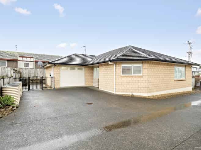 4A Helvetia Road, Pukekohe