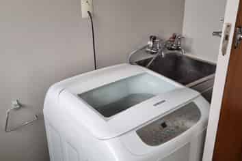 1 Macdonald St, Marchwiel