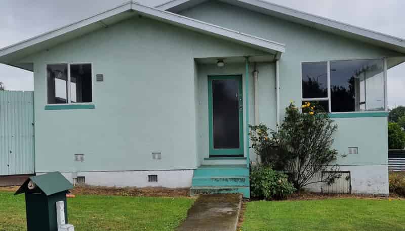 1 Macdonald St, Marchwiel