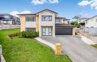7 Mazuran Place, Flat Bush