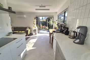 2 Freyberg Street, Waterloo