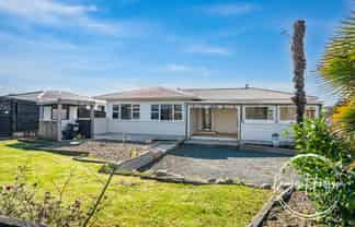 103 Hurndall Street, Maungaturoto