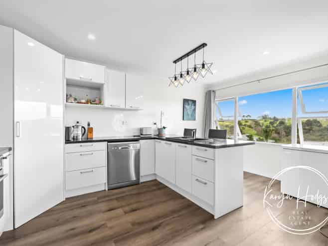 103 Hurndall Street, Maungaturoto