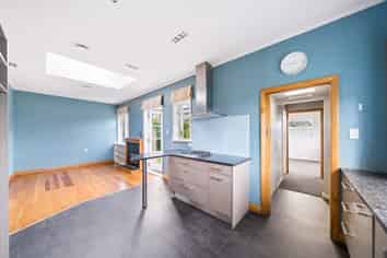 4 Omar Street, Khandallah