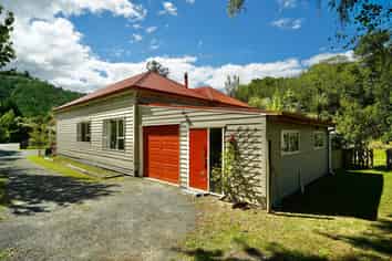 915 Waiwhero Road, Ngatimoti
