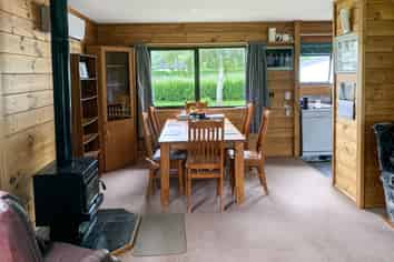 437 Tararua Road, Levin