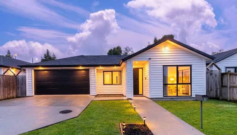 7 Hard Beech Street, Takanini