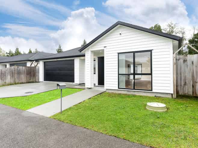 7 Hard Beech Street, Takanini