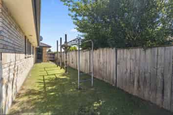 41  Breaker Grove,, Waiuku