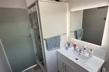 2/225 Annesbrook Drive, Wakatu