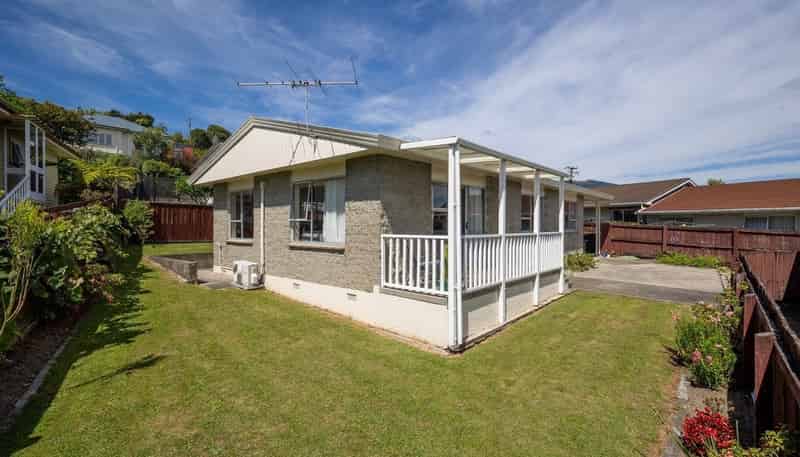 2/225 Annesbrook Drive, Wakatu