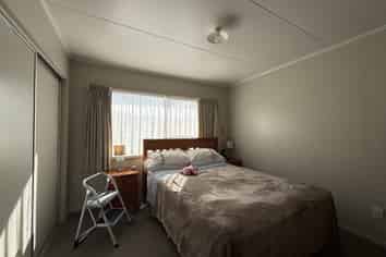 2/225 Annesbrook Drive, Wakatu