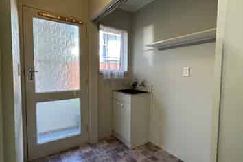 2/225 Annesbrook Drive, Wakatu