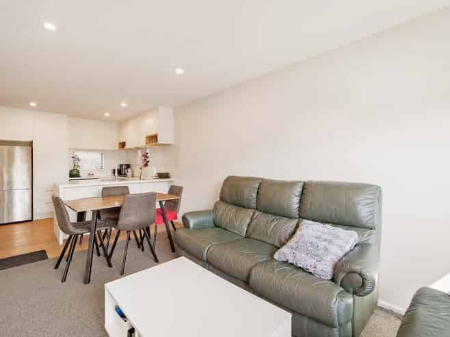 Unit 4/20 Ajax Street, Burwood