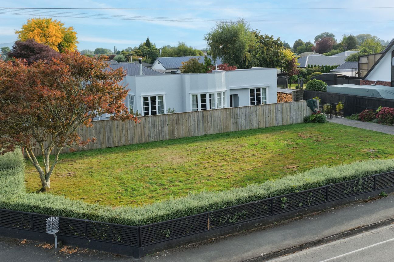 Rare Sunny Corner Section for Sale in Motueka - Ansicht 4