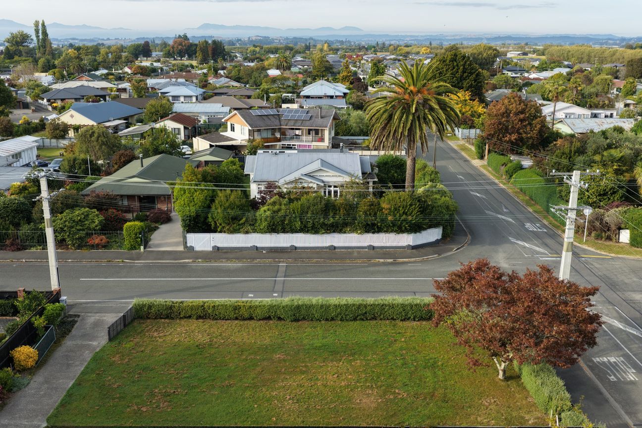 Rare Sunny Corner Section for Sale in Motueka - Ansicht 6