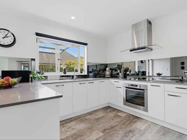 56 Raukawa Drive, Bethlehem