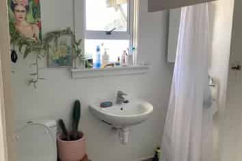 457a Devon Street East, Strandon