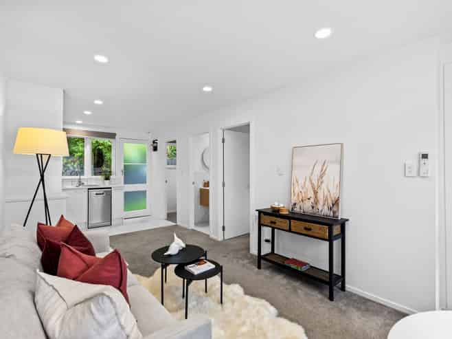 2/67a Second Avenue, Kingsland