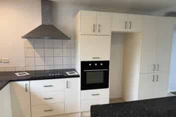 41 Breaker Grove, Waiuku