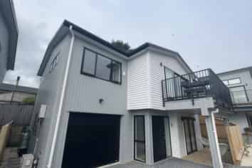 20A Pipitea Place, Massey