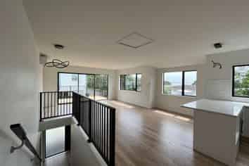 20A Pipitea Place, Massey