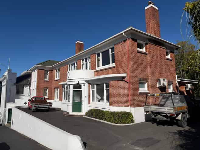 Ground Floor North Dunedin Office Space With Parking