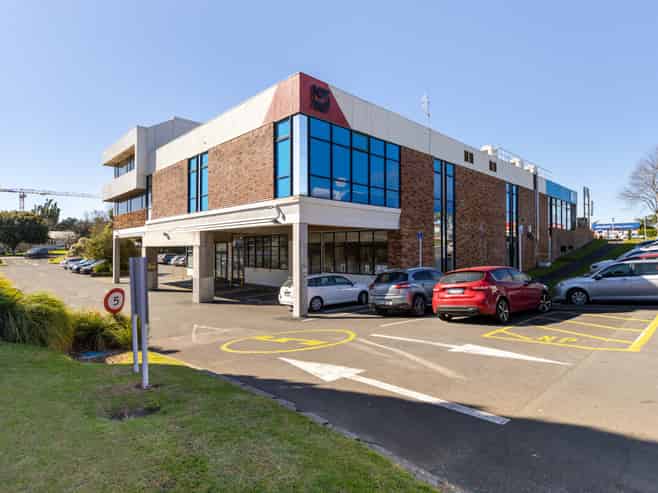Cameron Road Office with Profile and Presence
