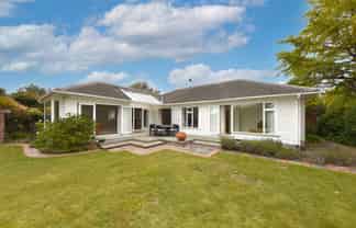 98 Brookside Terrace, Bryndwr