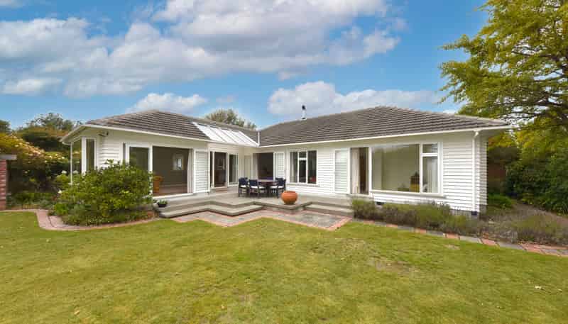 98 Brookside Terrace, Bryndwr