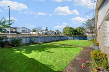 12 Stanniland Street, Sunnyhills