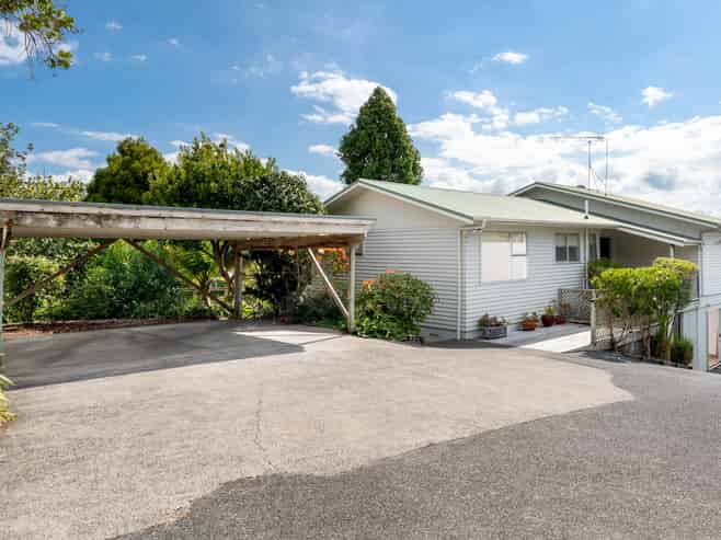 1/23 Holt Avenue, Torbay