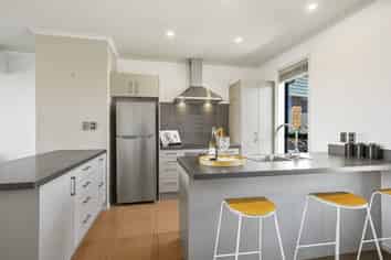 84F Horsham Downs Road, Rototuna North