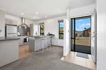 84F Horsham Downs Road, Rototuna North