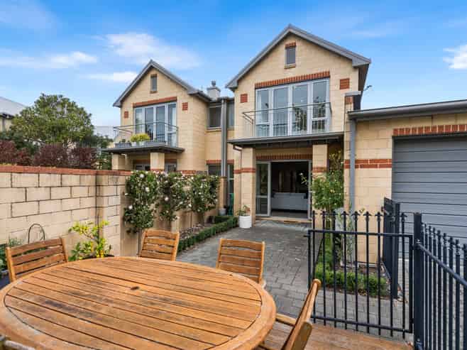 52 Waterford Avenue, Northwood