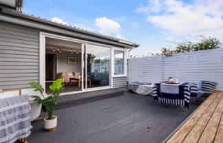 798 Whangaparaoa Road, Manly