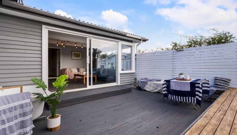 798 Whangaparaoa Road, Manly