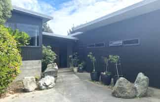 173 Bing Lucas Drive, Tawa